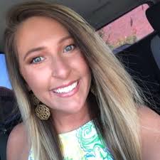 Courtney Godwin's Instagram, Twitter & Facebook