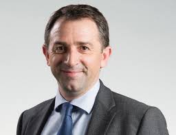 First, the board has decided that emmanuel faber step down as chairman and ceo. Le Pdg De Legrand Cede La Direction Du Groupe A Benoit Coquart