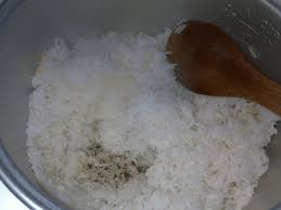 Check spelling or type a new query. Masak Pakai Rice Cooker Pun Nasi Boleh Hangit Ini Tips Hilangkan Bau Hangit Nasi