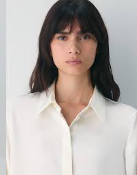 Aritzia Babaton Classic Ivory Baker Shirt