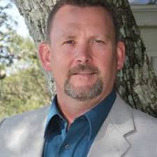 Andrew Vanderveen's Instagram, Twitter & Facebook