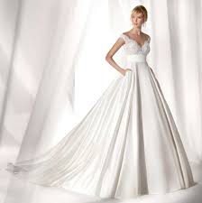 Designer kreativ brautkleider preise stylish. Nicole Spose 2019 Gesamte Kleidersammlung Und Preise Modekreativ Com Kleid Hochzeit Brautkleid Gunstig Brautkleid Designer