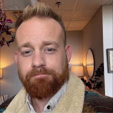 Evergreen tree for privacy in 25-30ft height range