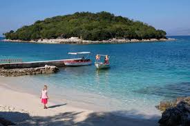 Albanian citizenship can be acquired in several ways. Albanie Met Kinderen Gezin Op Reis