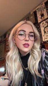 Ashley Edison's Instagram, Twitter & Facebook