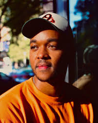 Marshall Glaze reacts to a TikTok about his love life