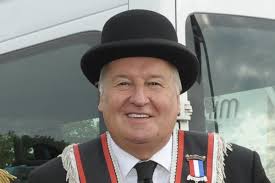 Former grand master standing for election