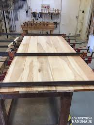 Diy farmhouse table with turned legs. Farmhouse Table With Apron Corner Brackets Oh Everything Handmade