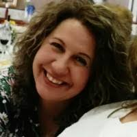 Luz Tabares's Instagram, Twitter & Facebook