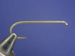 Hooks should be held firmly in place without damaging the vice.