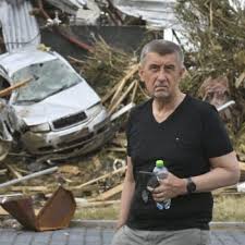 Novým hejtmanem jihomoravského kraje se zastupitelstva stal křesťanský demokrat jan grolich (36). Jan Grolich Kdo Je Hejtman Ktery Ridi Moravu Po Tornadu Cnn Prima News