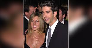 Now according to closer, the former. Jennifer Aniston Felt It Would Be A Bummer To Kiss David Schwimmer On Tv For The First Time After Crushing Over Him Global Circulate