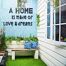 Tak lupa hijaunya pohon dan sebuah kolam kecil menambah kesempurnaan teras ini. Cara Membuat Desain Teras Belakang Rumah Sederhana Minimalis Yang Asri Dan Sejuk Homeshabby Com Design Home Plans Home Decorating And Interior Design