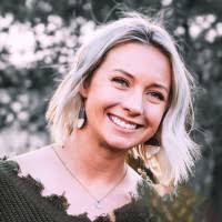 Andrea Wuestenfeld (Graves)