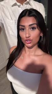 Khushi Patel's Instagram, Twitter & Facebook