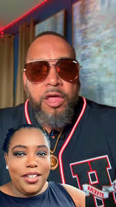 She got the “Left foot” 🦶 of Fellowship!! 🤣🤦🏽‍♂️