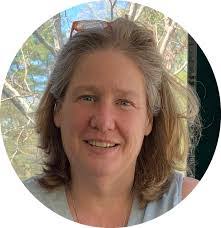 Cynthia Soucy's Instagram, Twitter & Facebook