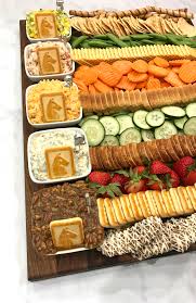 The kentucky derby 2021 will be covered live on nbc sports which will actually commence at 2.30 pm et on saturday on nbc. Kentucky Derby Dip Board The Bakermama