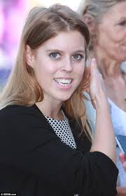 Princess Beatrice cheers