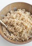 Should I rinse brown rice before cooking?