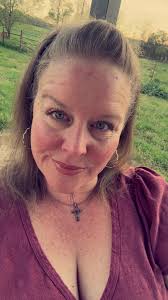 Miss Fay (@traumaqueen45)