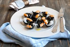 Check spelling or type a new query. Ravioli Al Nero Di Seppia E Un Amica In Meno Angela Simonelli