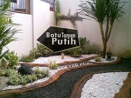 Batu kerikil ini merupakan jenis bebatuan yang memiliki ujung tumpul dan tersedia dalam berbagai warna. Jual Batu Koral Putih Semua Ukuran Batu Koral Untuk Taman Jual Batu Alam Terlengkap Dijakarta