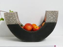 Edible decorations in attractive fruit bowls look spectacular and inviting, filling living spaces. 16 Stunning Handmade Fruit Bowl Designs For Spring Table Decor