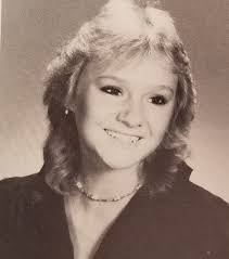 Karen Parisi's Instagram, Twitter & Facebook