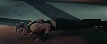 Posted by jackie july 9, 2015 february 8, 2019 posted in workouts tags: Yoga Fail Edge Of Tomorrow Emily Blunt Gif On Gifer By Mutius