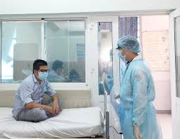 Bệnh nhân có tiền sử huyết áp, bệnh tim thiếu máu cục bộ, suy tim, viêm phổi. HÄ'nd Quáº­n 11 Giam Sat Cong Tac á»©ng Pho Vá»›i Dá»‹ch Bá»‡nh Covid 19