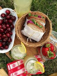 8 ideas de Picnic en casa | picnic, picnics románticos, recetas para picnic