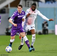 ^ vlahovic sul suo futuro in viola: Fiorentina Desperate To Keep Hold Of Tottenham Target Dusan Vlahovic