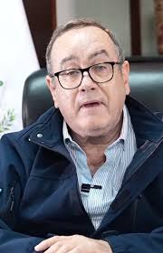 Erick Ardon (@eardonm)