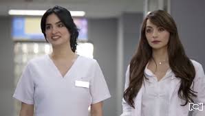 Muestra las vidas cotidianas de los trabajadores de un hospital, en esta nueva entrega, mostrarán el contexto de la situación que se vive en el mundo entero a causa de la pandemia provocada por el virus. Enfermeras Tv Series 2019 Photo Gallery Imdb