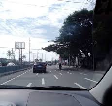 Ambil anak di taska naik kereta terbang. Gambar Lawak Lagi 14 Gambar