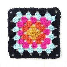 From blankets and apparel to accessories like bags and placemats, granny squares are versatile and add color and style to your home and wardrobe. Crochet The Rosanne Granny Blanket Inspired By The Tv Show
