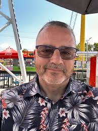 Linda Stoffer's Instagram, Twitter & Facebook