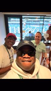 A report from Newport Friday ahead of the 2025 @tennishallofame induction  ceremony. @mariasharapova, @bryanbros & @mikecbryan speaking