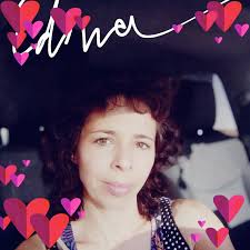 What are some alternative food options for a pre-diabetic child who loves  pizza?