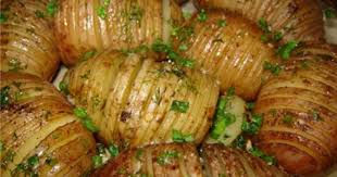 картошка гармошка с беконом в духовке рецепт с фото Kartoshka Garmoshka S Zelenyu I Chesnokom Novogodnyaya Recept S Foto Poshagovo Recept Kartoshka Blyuda V Folge Kartofel V Folge