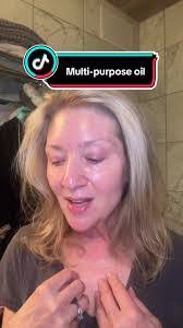 Desiree Coulter's Instagram, Twitter & Facebook