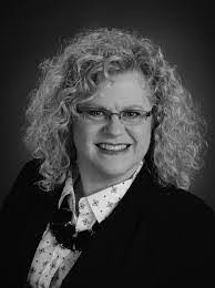 Miranda Topping's Instagram, Twitter & Facebook