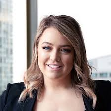 Rayna Larson (@RaynaLarson19)