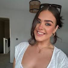 𝐄𝐕𝐄 𝐋𝐈𝐋𝐘 𝐁𝐑𝐈𝐆𝐆𝐒♡ (@evebriggss)