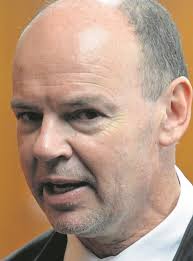 Middelman' Siyoni moet getuig