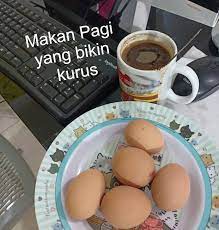 1 butir telur dapat menjadi pembangkit tenaga dan memberikan asupan gizi pola diet dengan kentang dan telur rebus diatas tidak mengikat. Diet Enak Bahagia Dan Menyenangkan Makan Pagi Yang Bikin Kurus Telur Dan Kopi Tellurnya Sekali Rebus 5 Tapi Bukan Sekali Makan 5 Hehehehe Kalau Anda Sanggup Habis 5 Telur Rebus