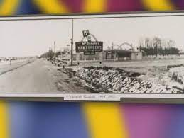 The Location At 2075 Snelling Avenue North In Roseville Opened For Business In September 1957 About Two Years After The Mcdonalds Locations Roseville Years