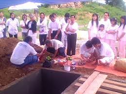 1.5.2 adat resam masyarakat cina adat resam kelahiran 1) sewaktu mengandung a. Kompleksnya Upacara Pemakaman Tionghoa Di Indonesia Bagian Ii Tionghoa Info