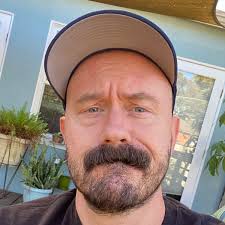 Pedro Pascal played Ronaldo — Domingo's gay older brother — during the "SNL  50" episode of Saturday Night Live.